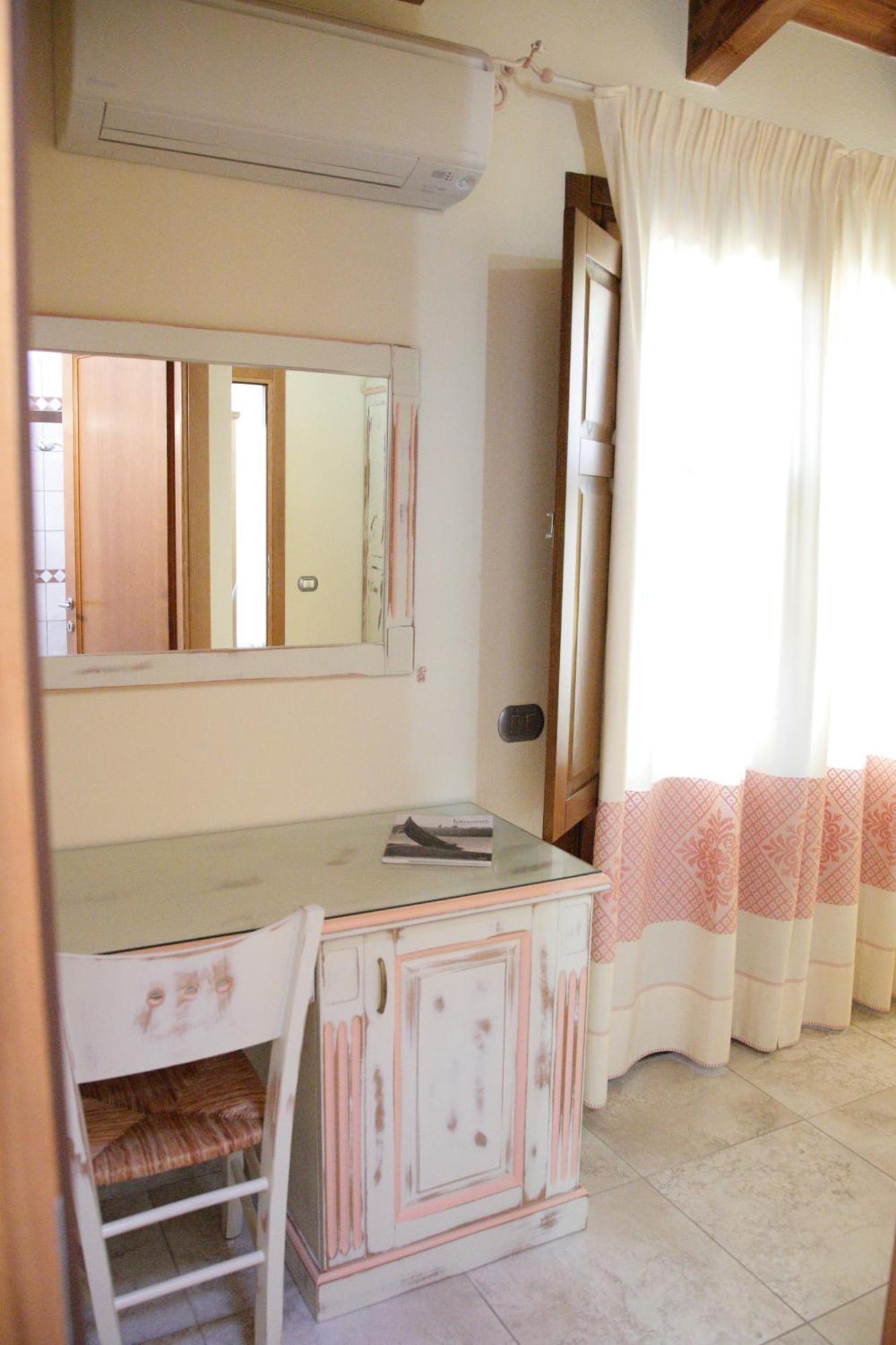 B&B Monte Prama Càbras Eksteriør billede
